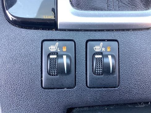 Used 2015 Toyota Highlander XLE AWD/4WD image 27