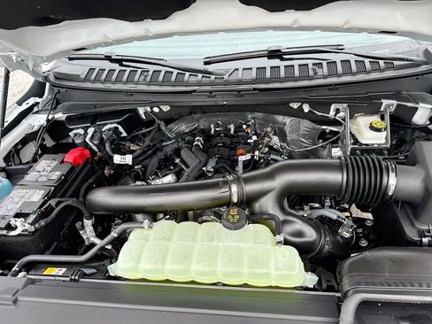 New 2026 Lincoln Navigator Reserve AWD/4WD image 26