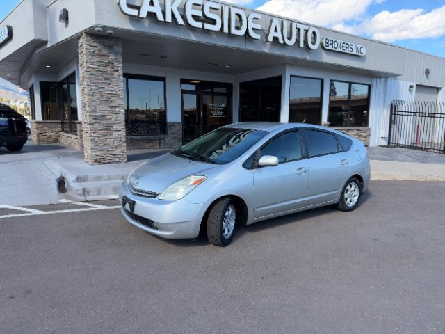 Used 2005 Toyota Prius w/ Pkg 6 FWD image 2