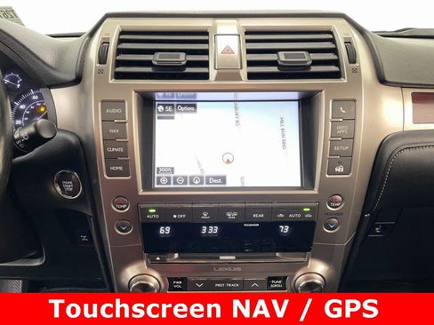 Used 2016 Lexus GX 460 Luxury image 3