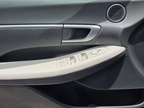 Certified 2025 Hyundai Sonata SEL FWD image 25