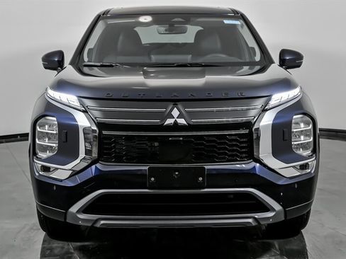 New 2026 Mitsubishi Outlander SE image 4