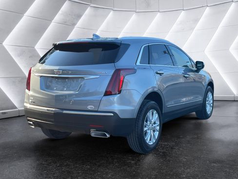 New 2026 Cadillac XT5 Luxury image 6