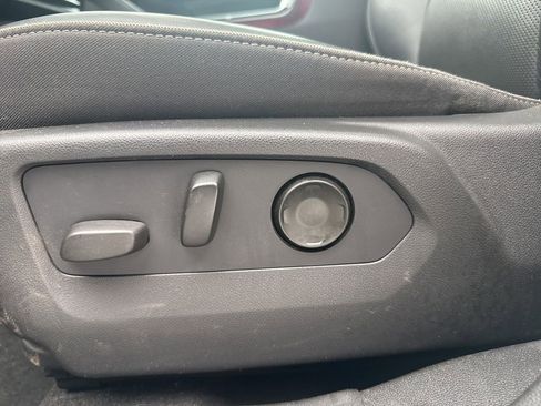 Used 2021 Buick Envision Essence w/ Sport Touring Package image 26