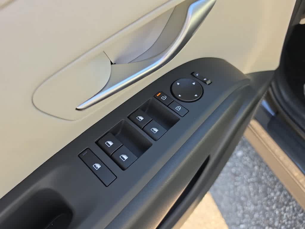 New 2026 Hyundai Tucson SEL Plus FWD image 17