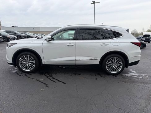 Used 2023 Acura MDX SH-AWD w/ Advance Package image 10