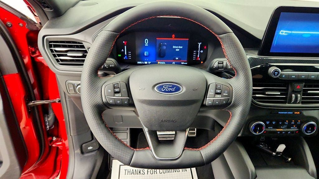 Used 2024 Ford Escape ST-Line AWD/4WD image 13