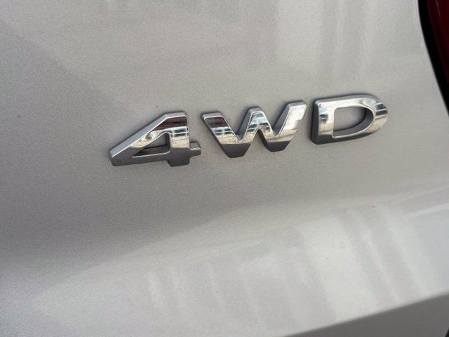 Used 2019 Ford Explorer Limited w/ Class III Trailer Tow Package AWD/4WD image 4