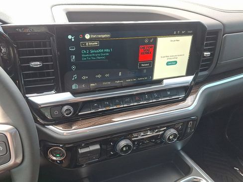 New 2026 Chevrolet Silverado 1500 RST w/ RST All Star Premium Package AWD/4WD image 8