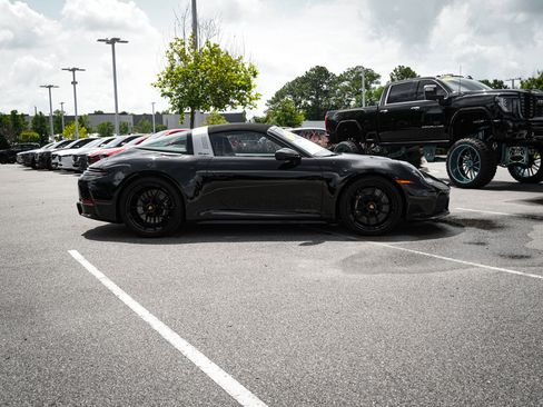 Used 2025 Porsche 911 Targa 4 GTS AWD/4WD image 12