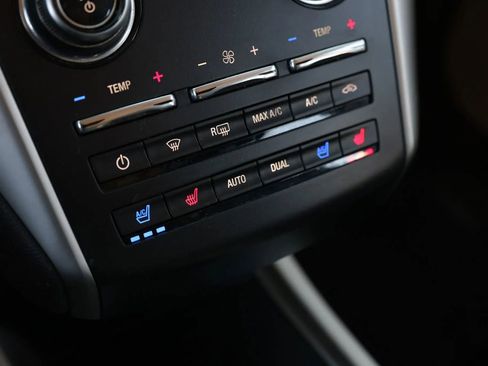 Used 2016 Lincoln MKC Reserve image 33