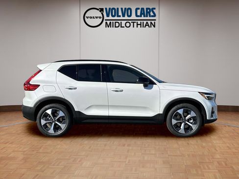 New 2026 Volvo XC40 B4 Plus w/ Protection Package Premier FWD image 2