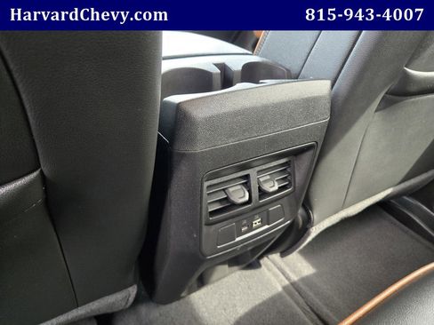 Used 2026 GMC Canyon AT4 w/ Technology Plus Package AWD/4WD image 30