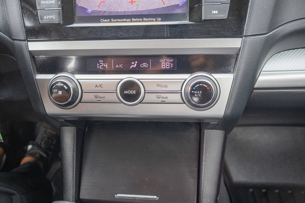 Used 2019 Subaru Outback 2.5i AWD/4WD image 20