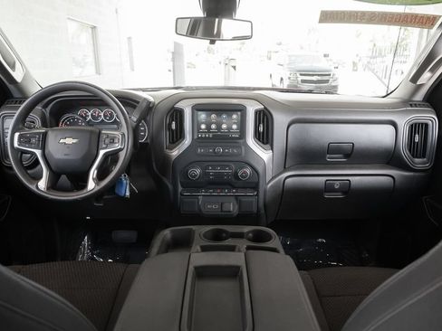 Used 2022 Chevrolet Silverado 1500 Custom w/ Safety Confidence Package RWD image 19