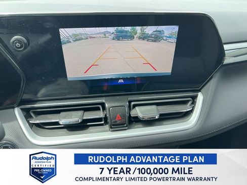 Used 2024 Chevrolet TrailBlazer LT w/ LT Cold Weather Package FWD image 21