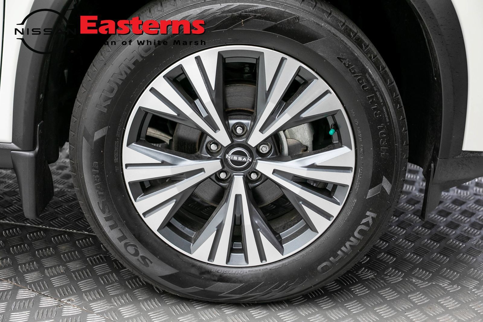 Used 2023 Nissan Rogue SV AWD/4WD image 30