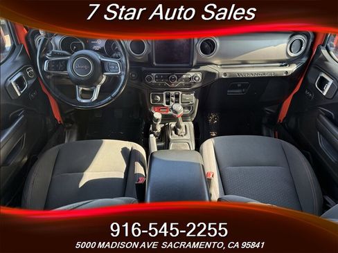 Used 2018 Jeep Wrangler Unlimited Rubicon w/ Dual Top Group image 35