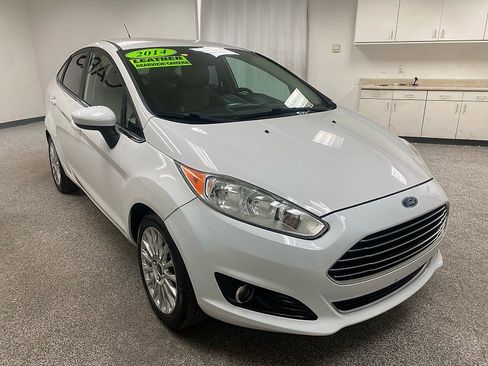 Used 2014 Ford Fiesta Titanium image 3