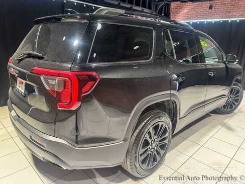 Used 2023 GMC Acadia SLE w/ Elevation Edition FWD image 11