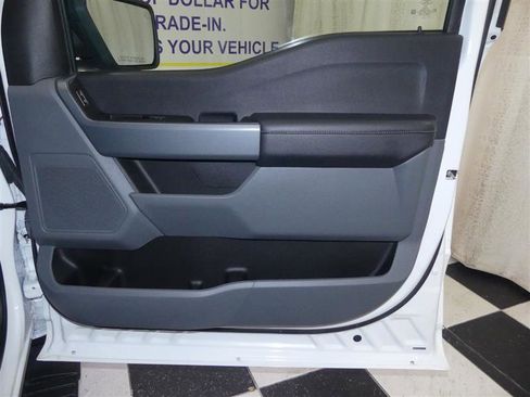 Used 2023 Ford F150 XLT w/ Trailer Tow Package image 23