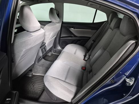 New 2026 Toyota Camry Hybrid image 31