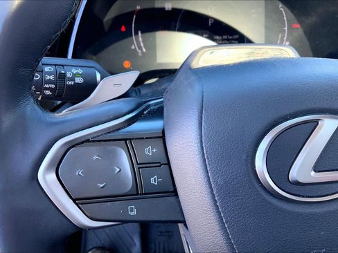 Used 2024 Lexus RX 350 AWD w/ Convenience Package image 24