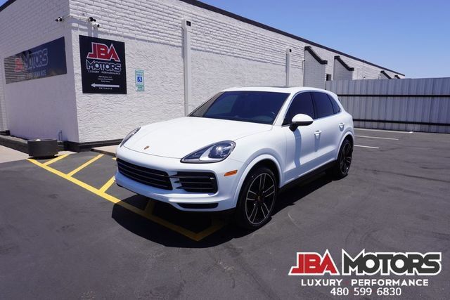 Used 2023 Porsche Cayenne AWD/4WD image 19
