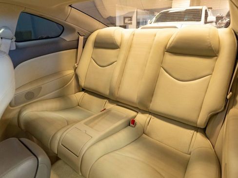 Used 2011 INFINITI G37 Journey w/ Premium Pkg image 12