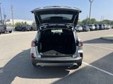 Used 2020 Ford Escape Titanium image 5