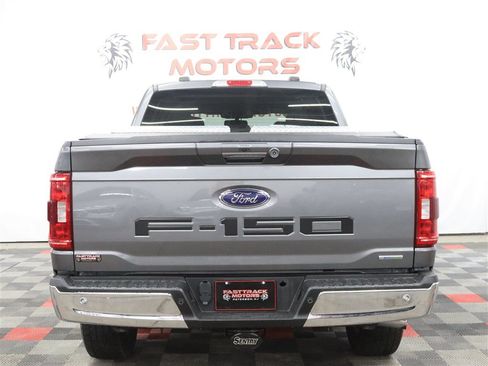 Used 2021 Ford F150 XLT w/ Equipment Group 302A High AWD/4WD image 5