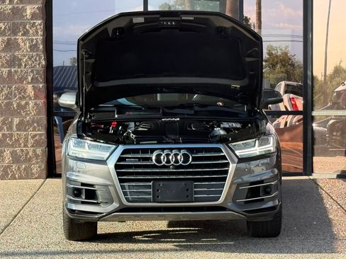 Used 2018 Audi Q7 3.0T Prestige w/ Prestige Package AWD/4WD image 21