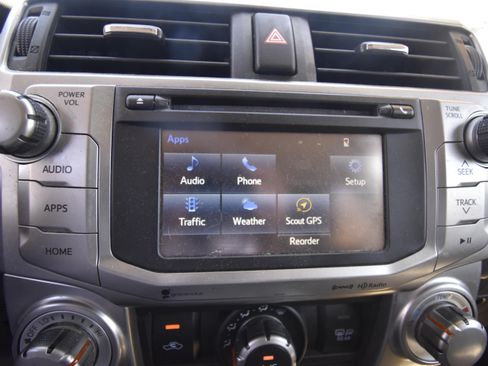 Used 2016 Toyota 4Runner SR5 AWD/4WD image 14