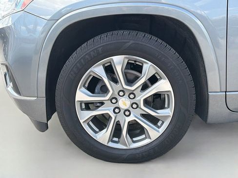 Used 2019 Chevrolet Traverse Premier image 37