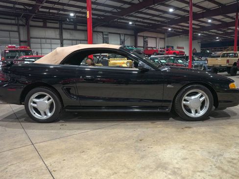 Used 1995 Ford Mustang GT RWD image 27