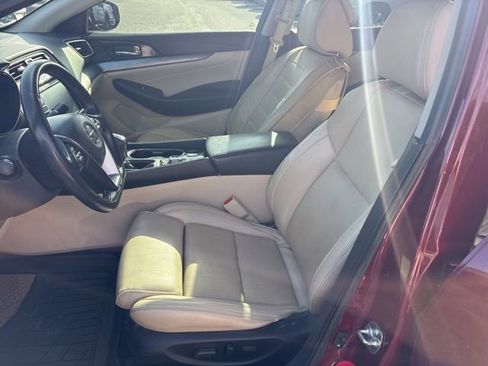 Used 2017 Nissan Maxima 3.5 SV FWD image 9