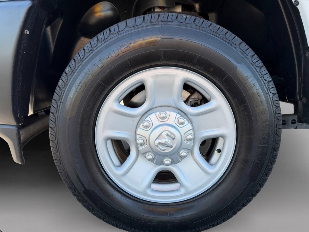 Used 2024 RAM 3500 Tradesman AWD/4WD image 9