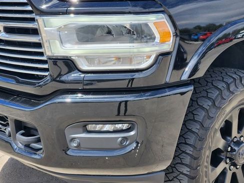 Used 2022 RAM 2500 Laramie AWD/4WD image 8