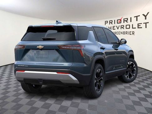 New 2026 Chevrolet Equinox LT w/ Convenience Package II image 4