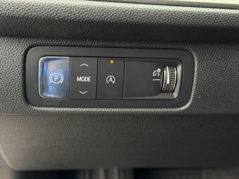New 2026 Chevrolet Traverse LT w/ Driver Confidence Package FWD image 16