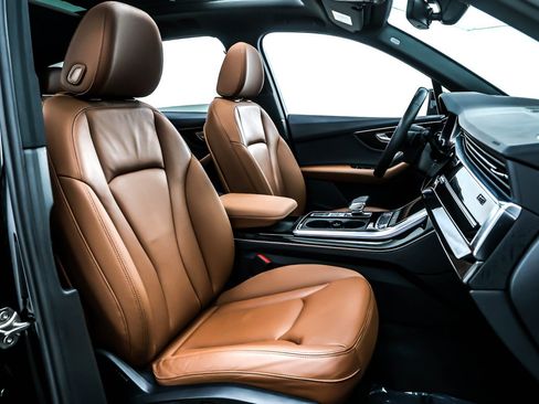 Used 2021 Audi Q7 2.0T Premium w/ Convenience Package image 6