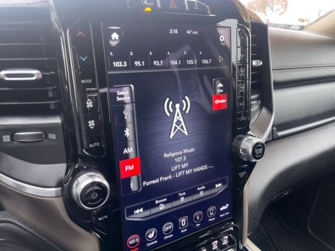 Used 2020 RAM 2500 Laramie image 33