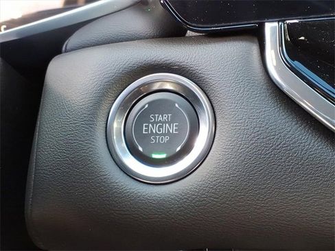 New 2026 GMC Canyon Elevation w/ Convenience Package image 23