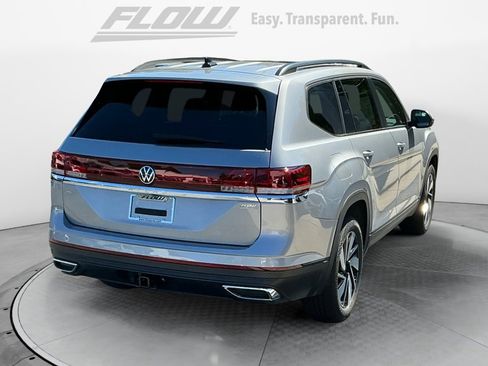 New 2026 Volkswagen Atlas SE image 7