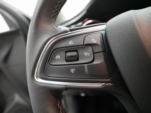 Used 2023 Buick Encore GX Preferred w/ Cold Weather Comfort Package image 17