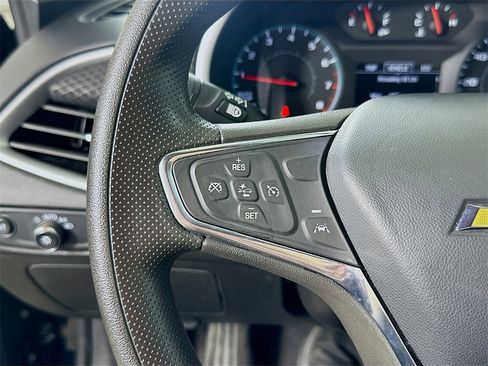 Used 2023 Chevrolet Malibu LT image 21