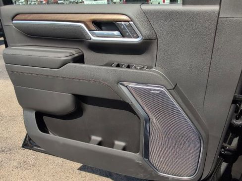 New 2026 Chevrolet Silverado 3500 High Country w/ High Country Premium Package image 15