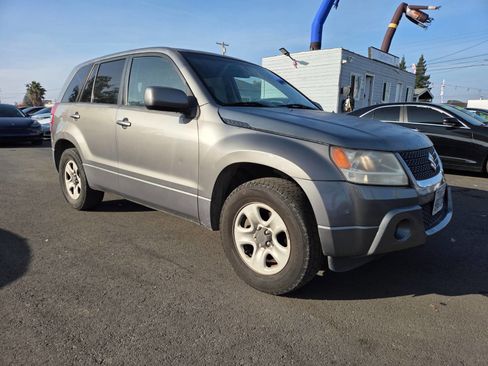 Used 2010 Suzuki Grand Vitara Premium image 5
