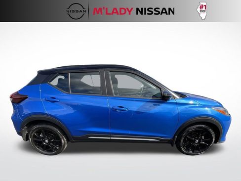Used 2023 Nissan Kicks SR image 5