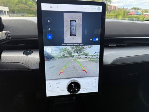 Used 2023 Ford Mustang Mach-E Select image 22